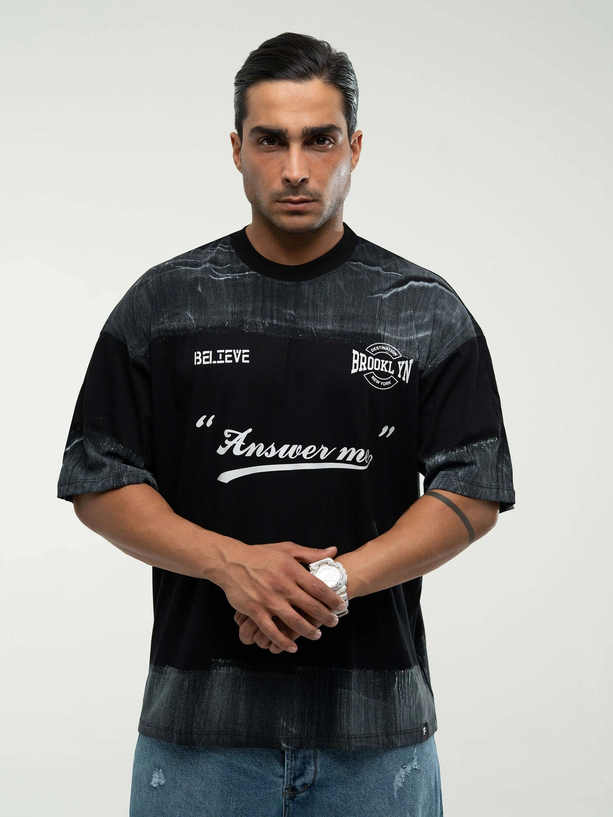 تیشرت مردانه طرح Answerme مدل باکسی – نخ درجه یک با چاپ باکیفیت در رنگ مشکی